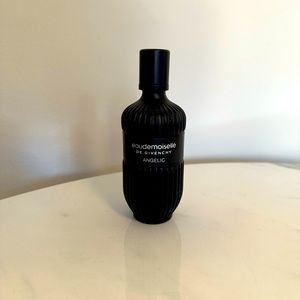 Givenchy eaumademoiselle de angelic (75% full)